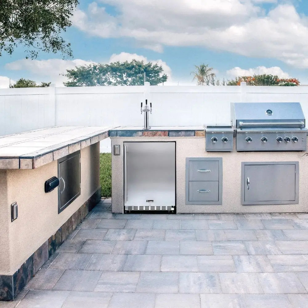 Preview Image of Kegco HK38SSU-3 Built-in Kegerator Outdoor Kitchen Setup